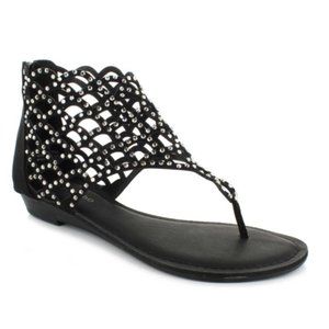 *one more left* Zigi Soho wedge black sandal
